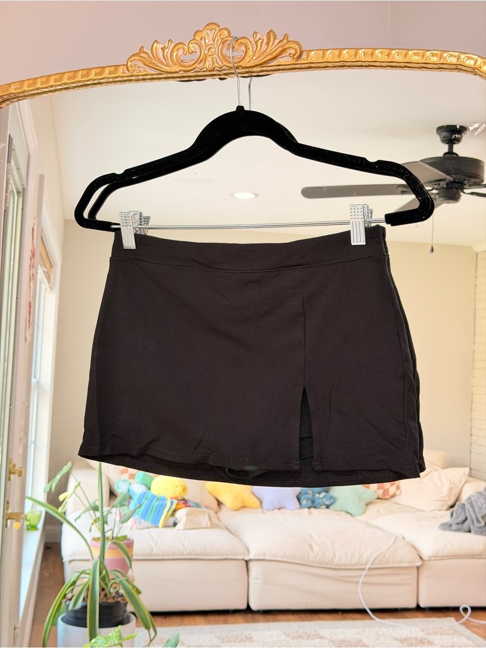 Urban Outfitters Black Front-Slit Mini Skort Size M